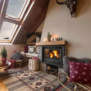 Apartamento Atic De Luxe I Rustic A By Rural D'aneu, Esterri d'Àneu